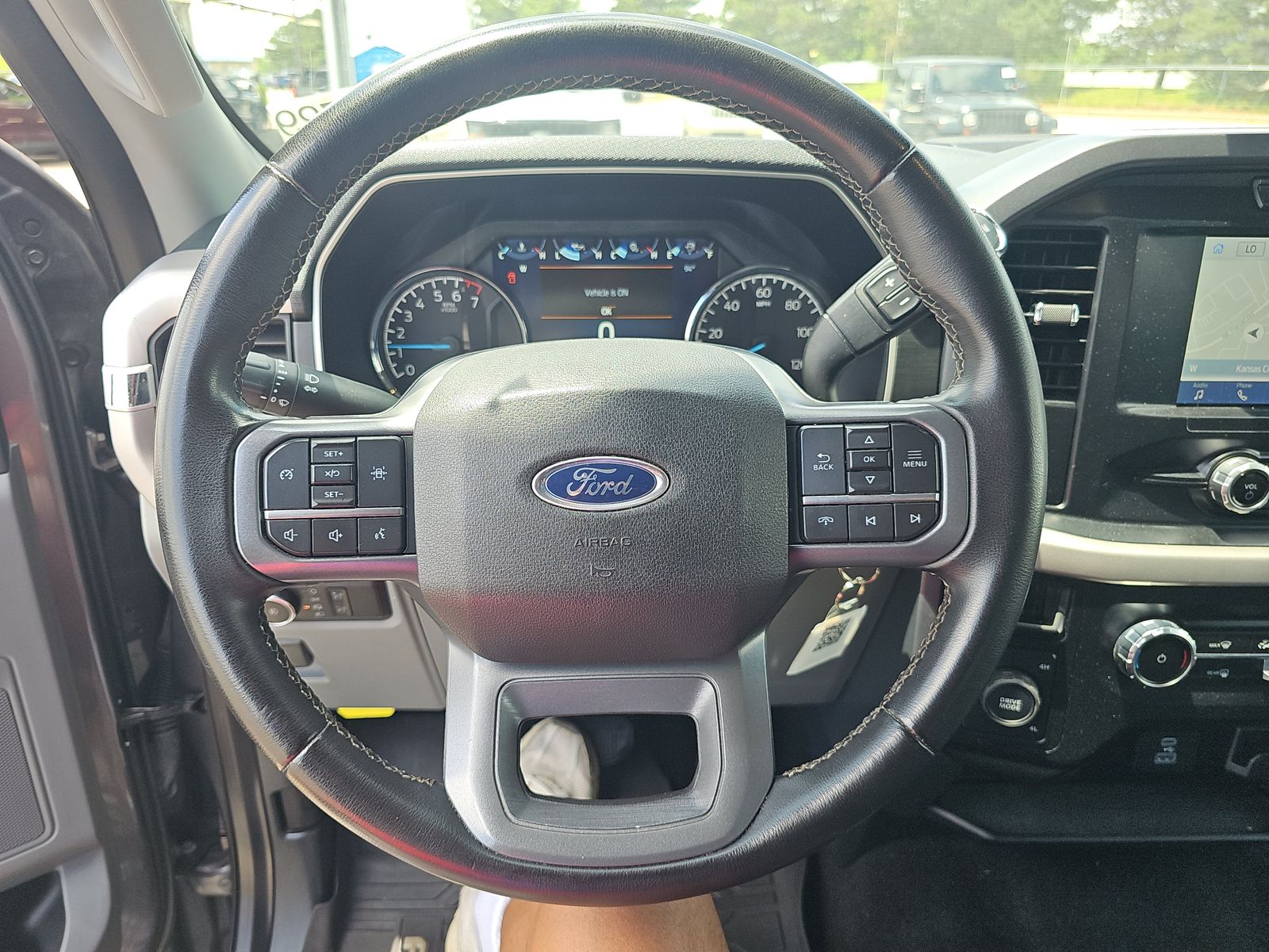 2023 Ford F-150 XLT AWD