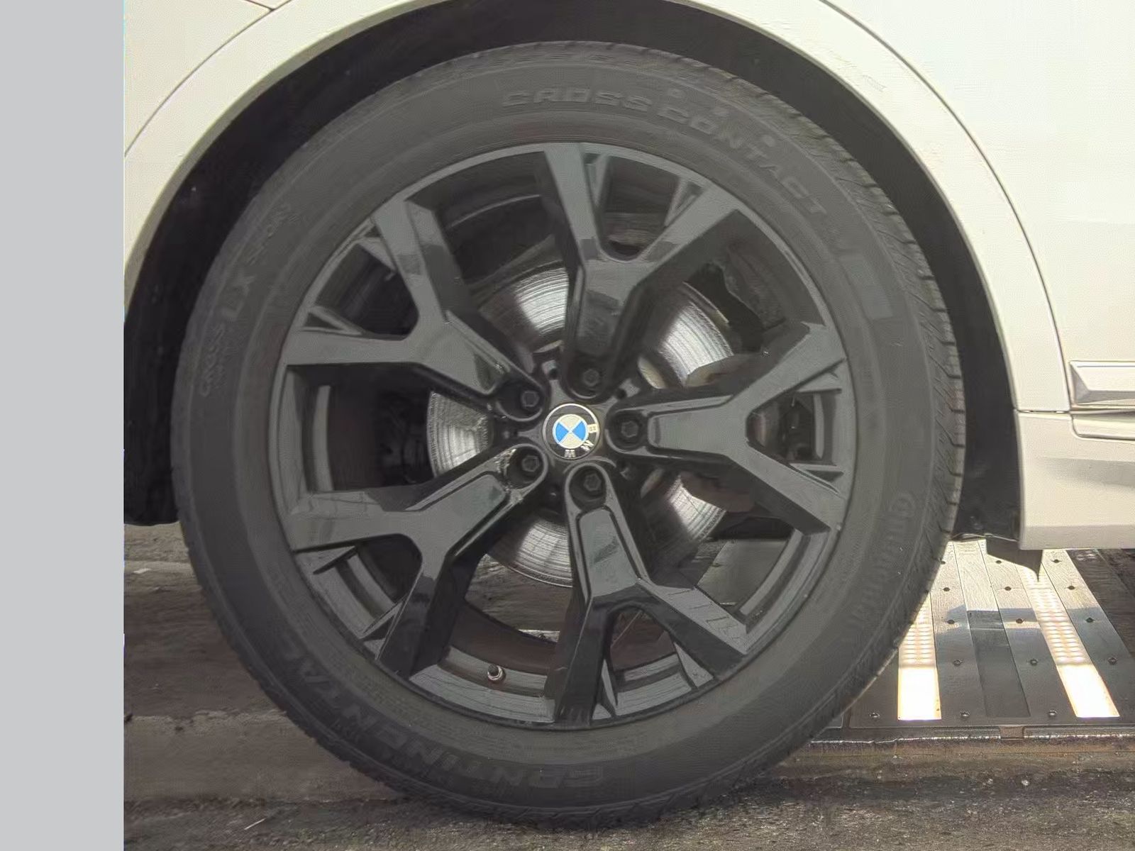 2022 BMW X7 xDrive40i AWD