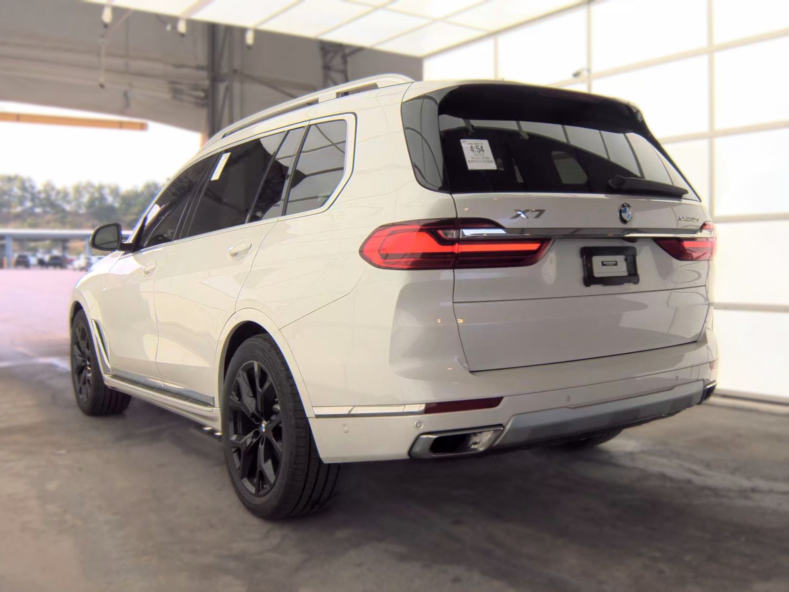 2022 BMW X7 xDrive40i AWD