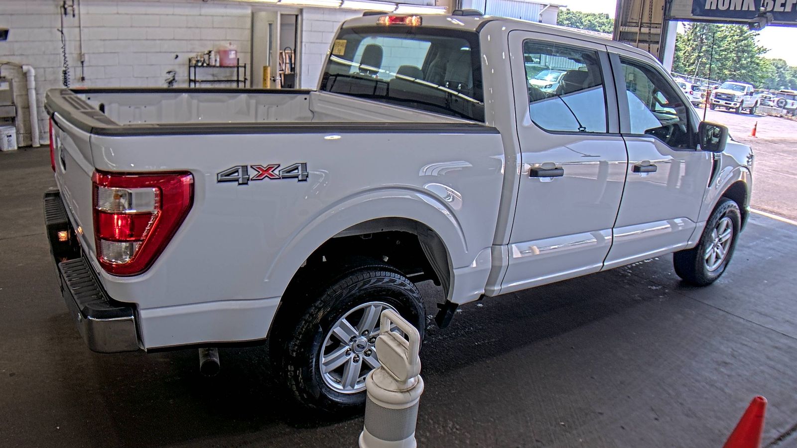 2023 Ford F-150 XL AWD