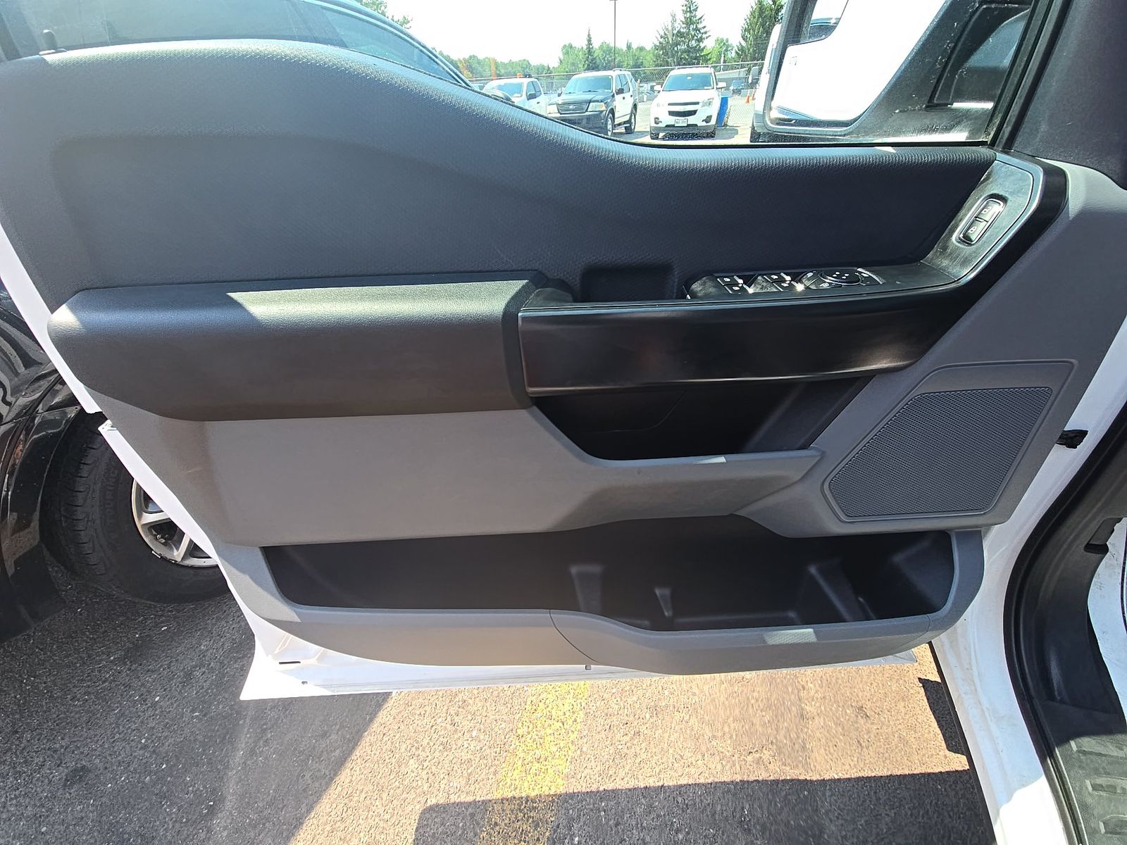 2023 Ford F-150 XL AWD