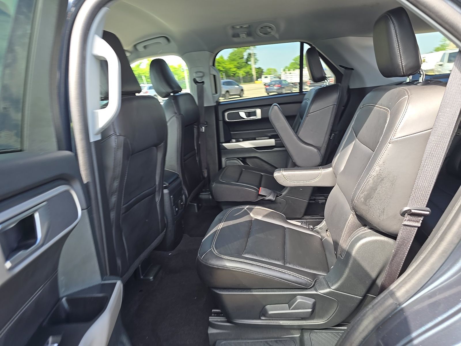 2024 Ford Explorer XLT AWD
