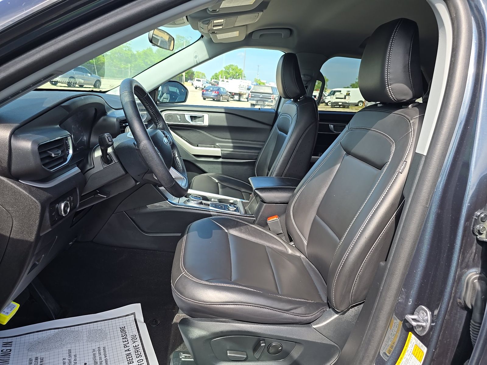 2024 Ford Explorer XLT AWD