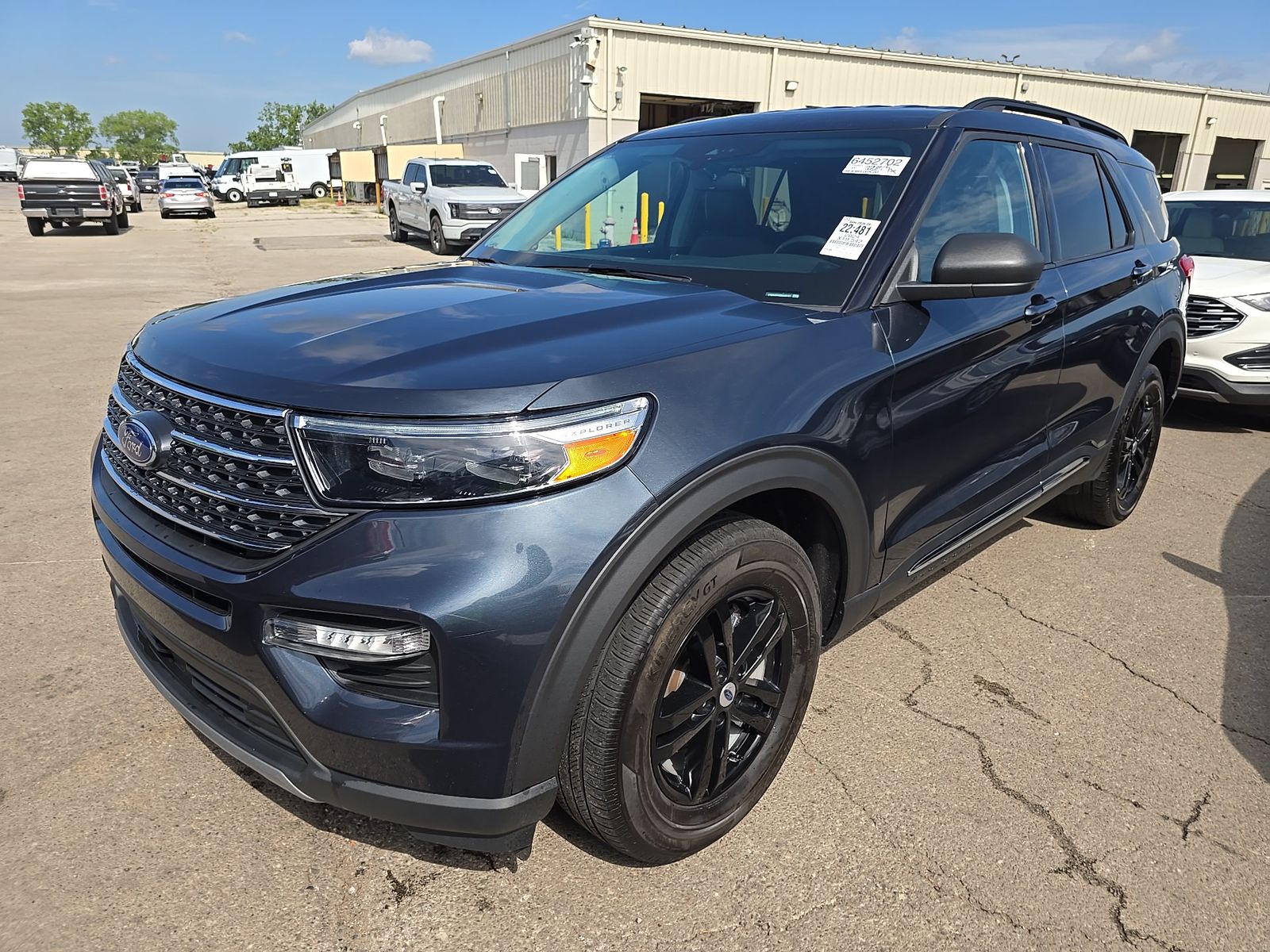 2024 Ford Explorer XLT AWD