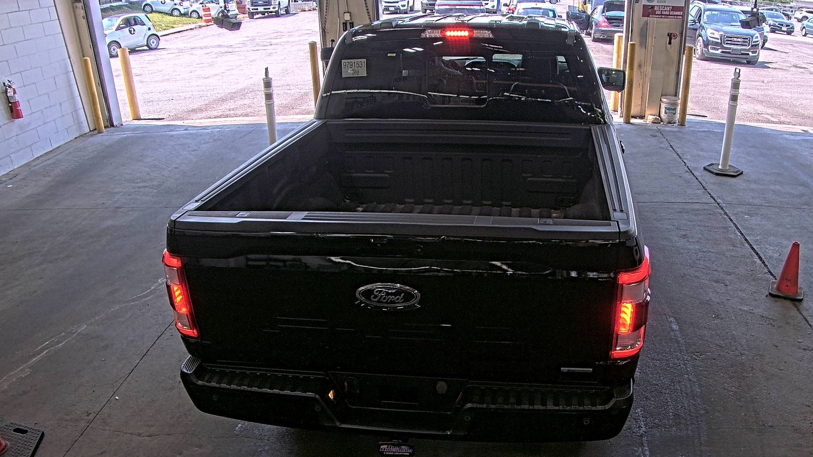 2023 Ford F-150 Lariat AWD