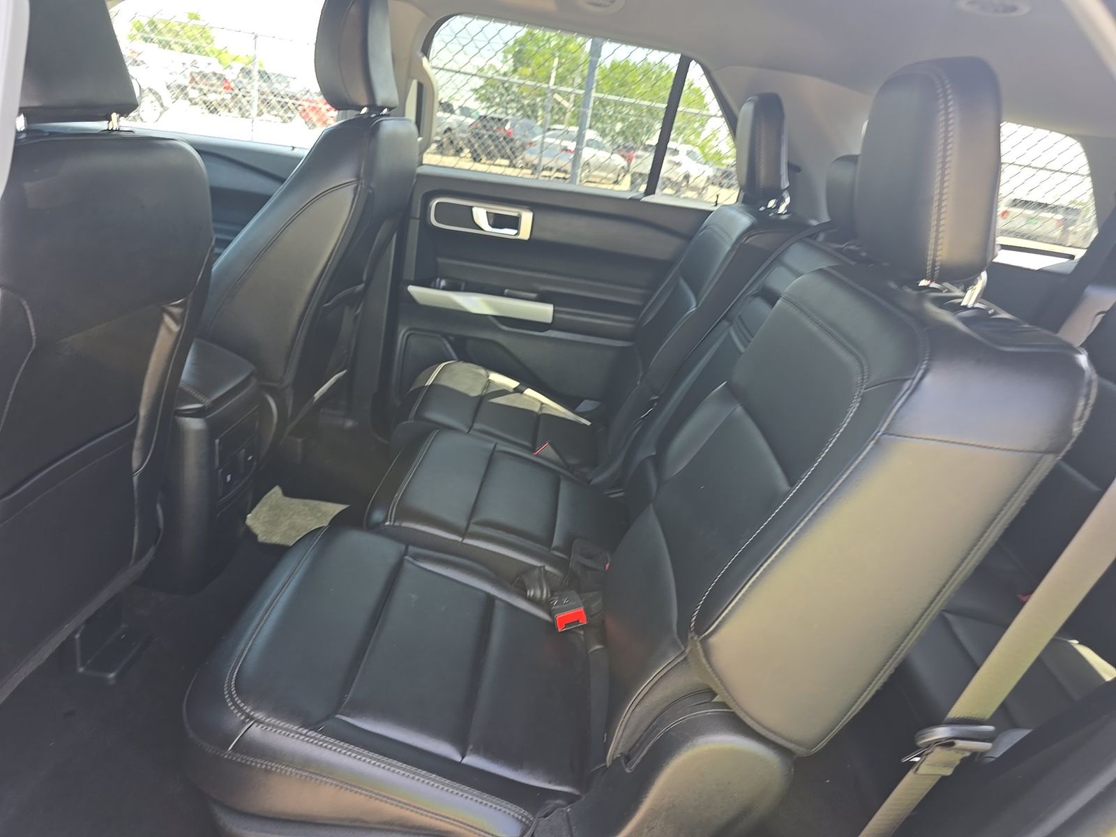 2023 Ford Explorer XLT AWD