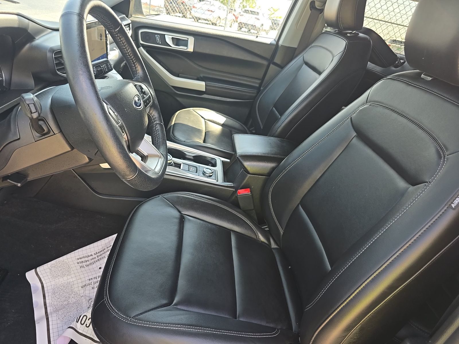 2023 Ford Explorer XLT AWD