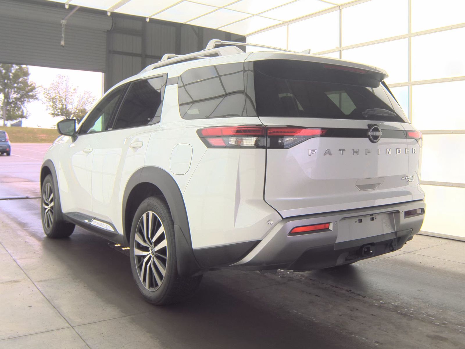 2025 Nissan Pathfinder Platinum AWD
