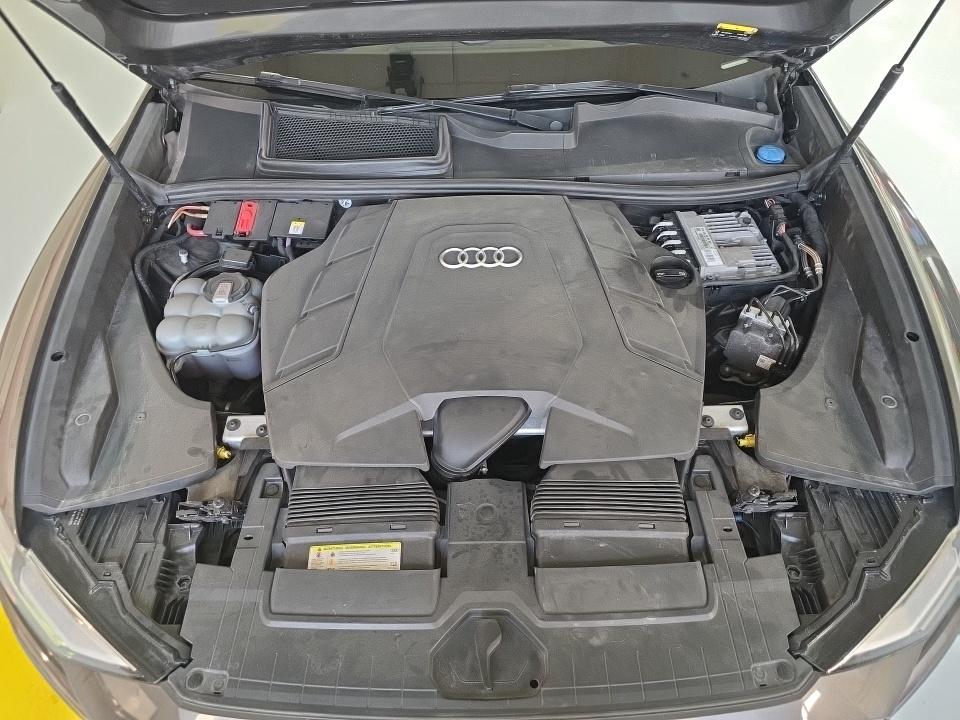 2019 Audi Q8 Premium Plus AWD
