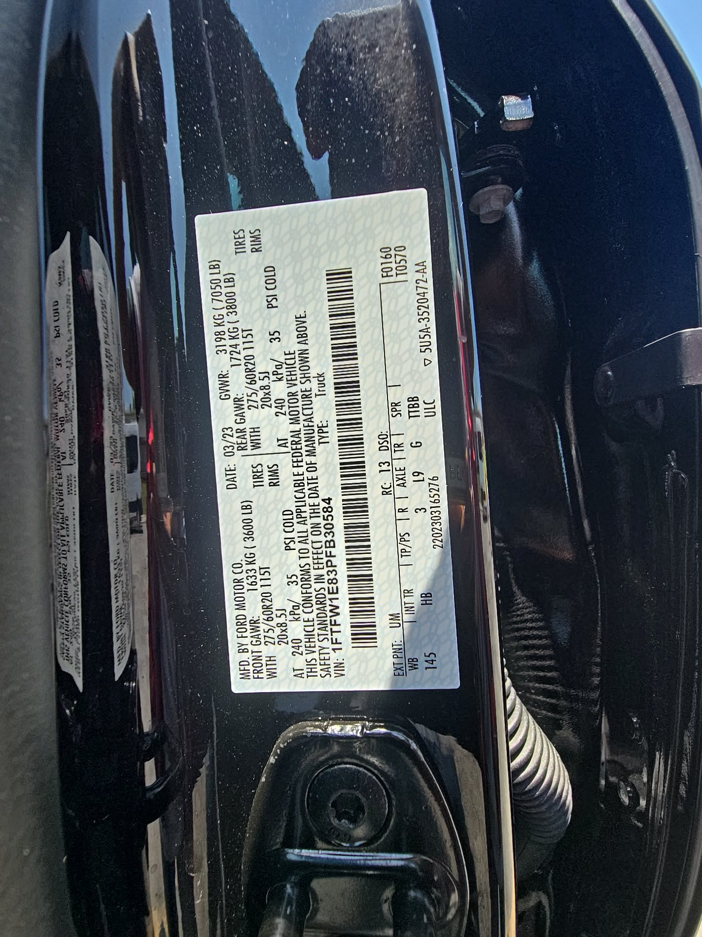 2023 Ford F-150 Lariat AWD