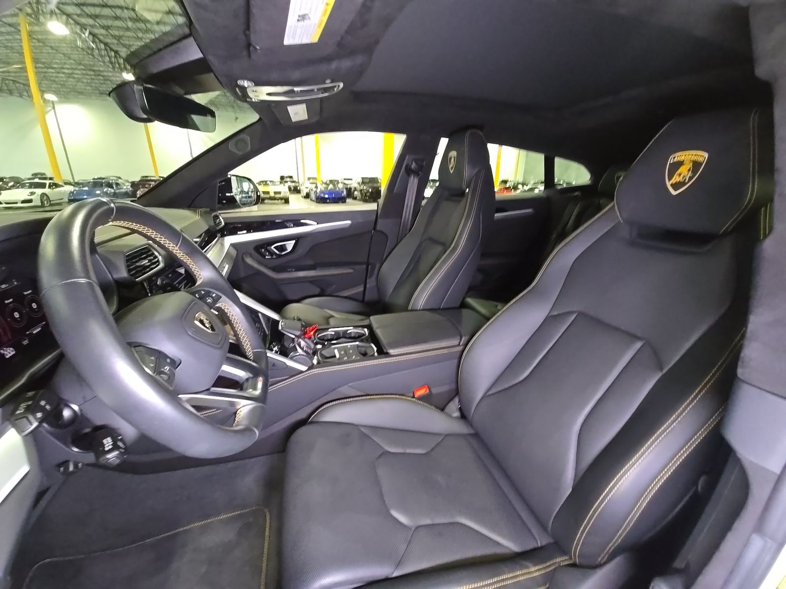 2024 Lamborghini Urus S AWD