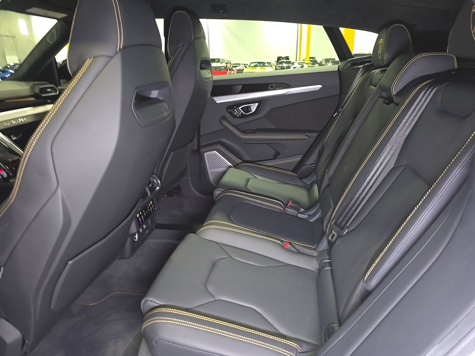 2024 Lamborghini Urus S AWD