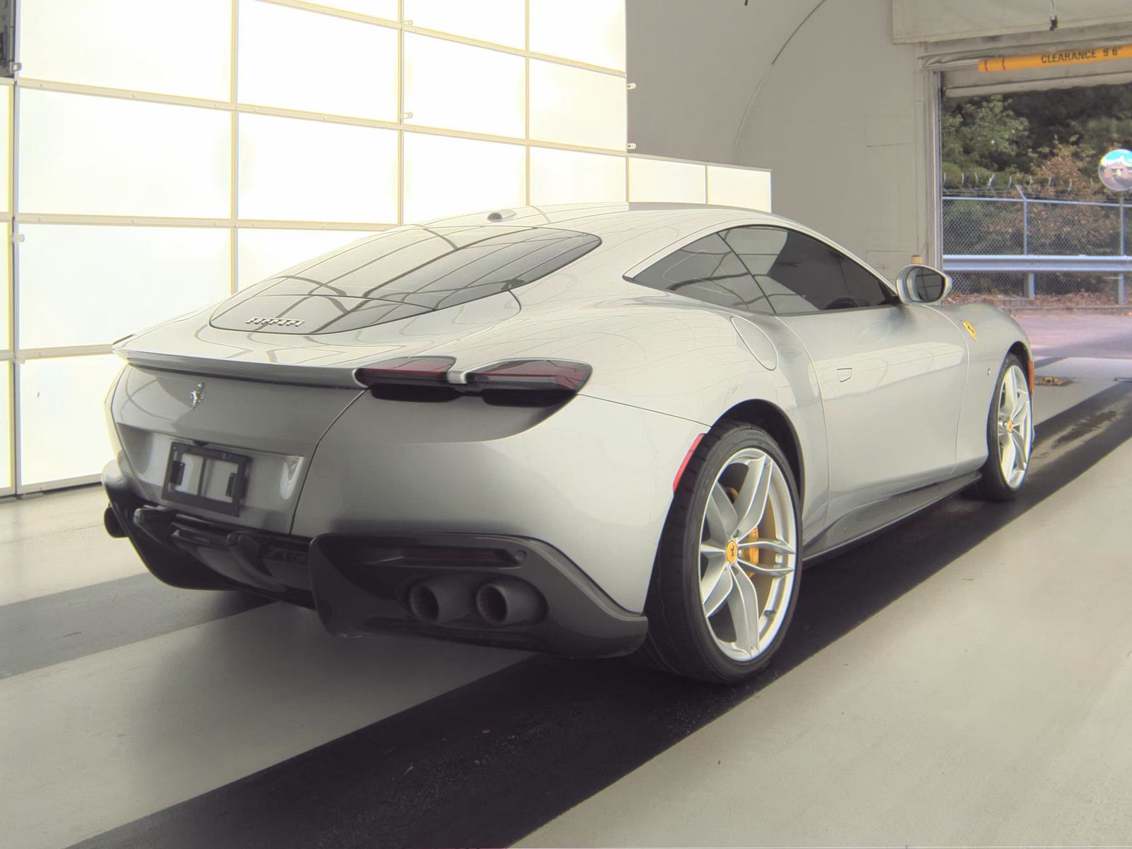 2021 Ferrari Roma Base FWD