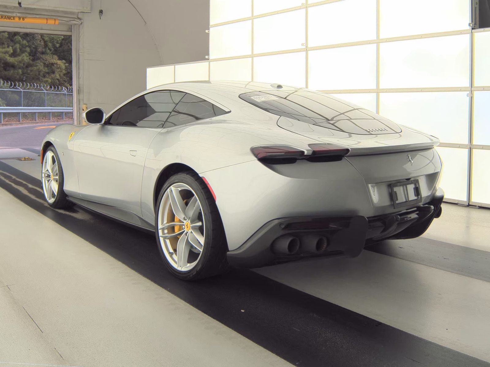 2021 Ferrari Roma Base FWD