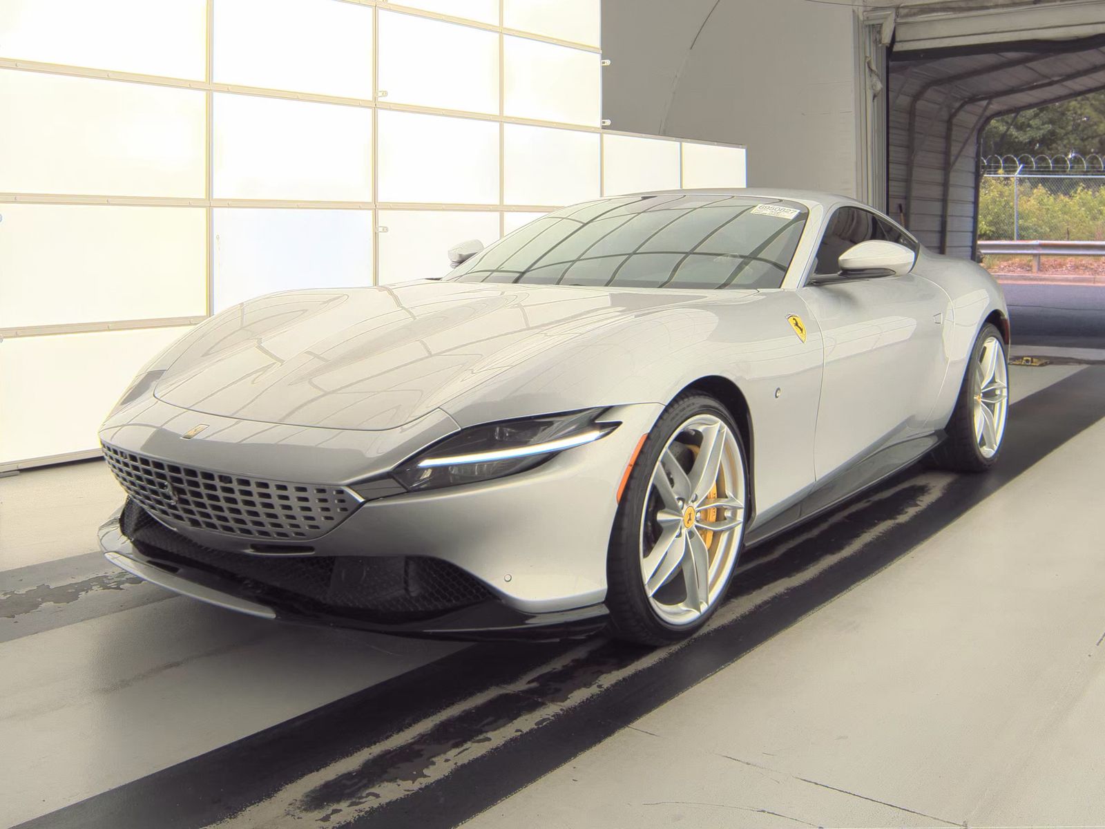 2021 Ferrari Roma Base FWD