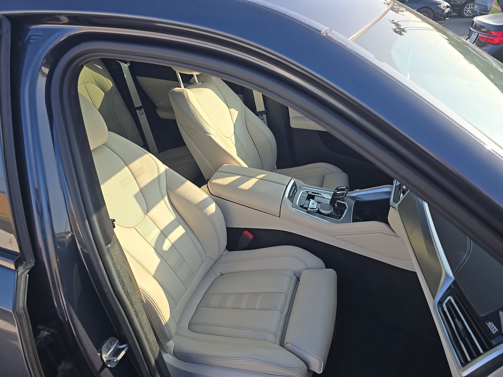 2021 BMW X6 xDrive40i AWD