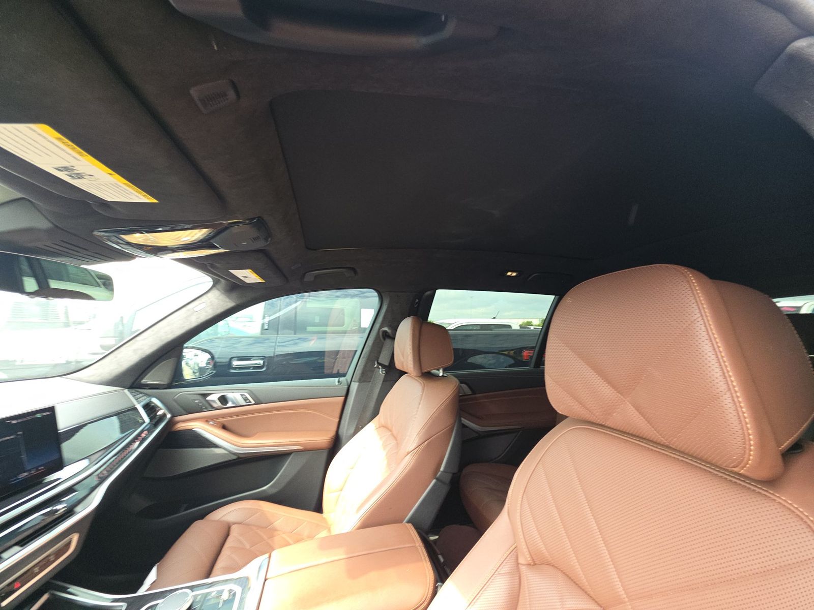 2025 BMW X7 xDrive40i AWD