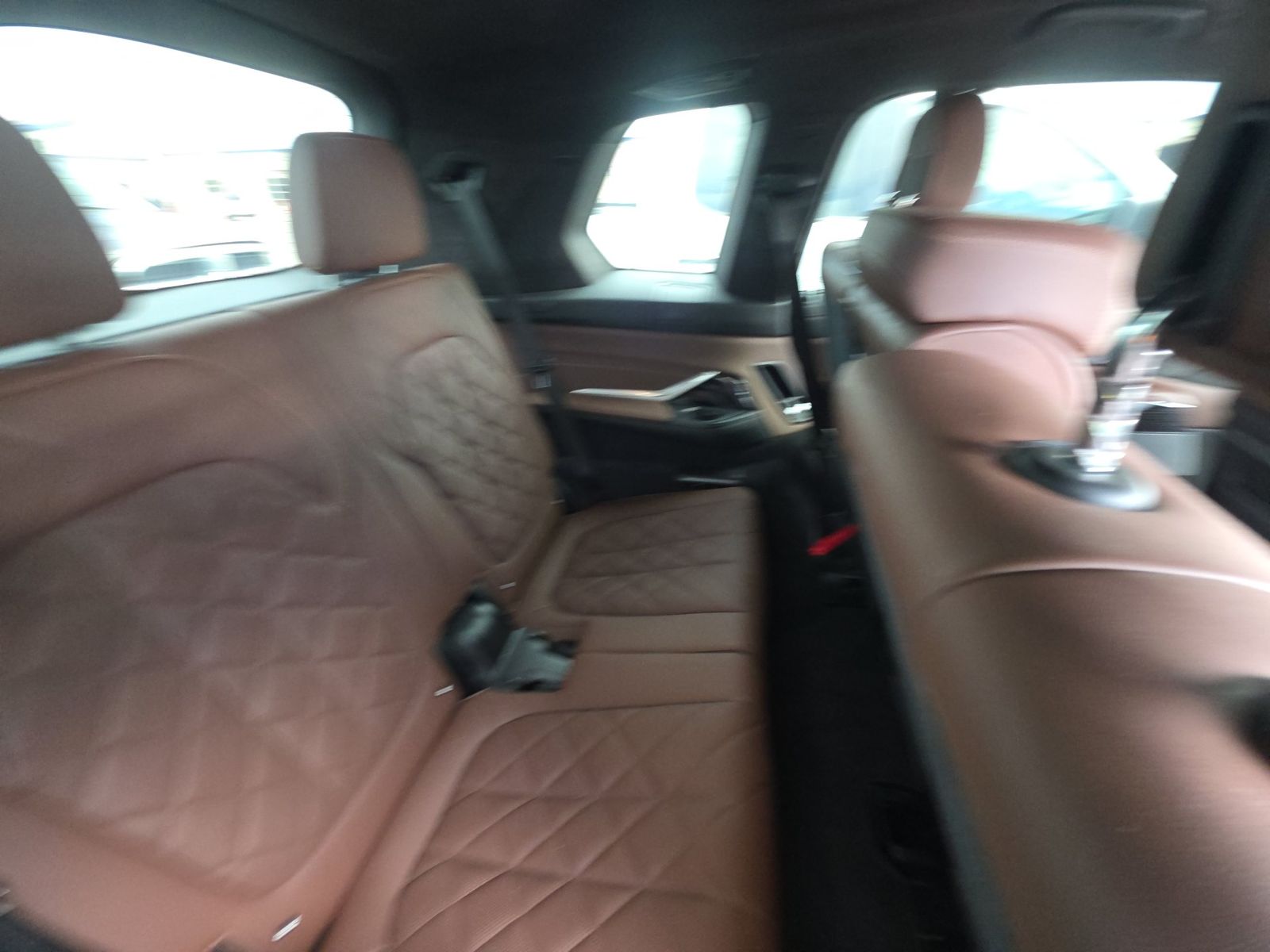 2025 BMW X7 xDrive40i AWD