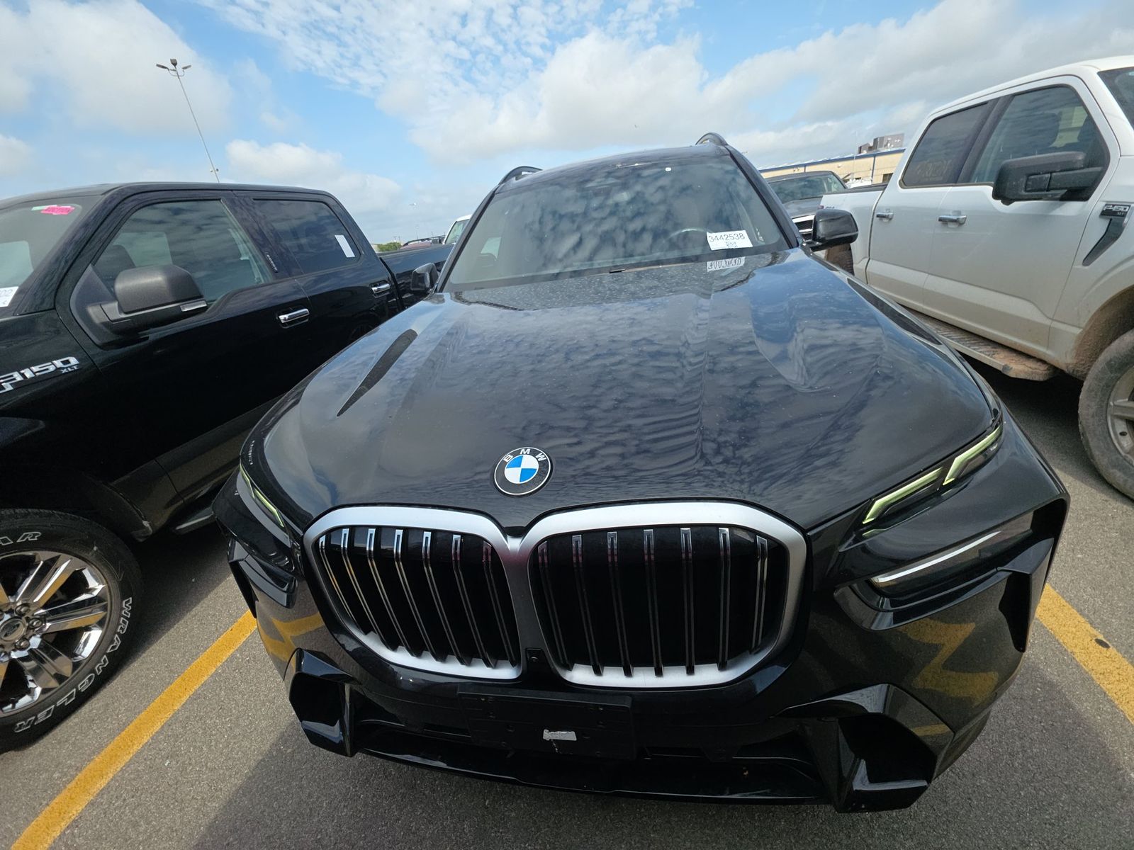 2025 BMW X7 xDrive40i AWD