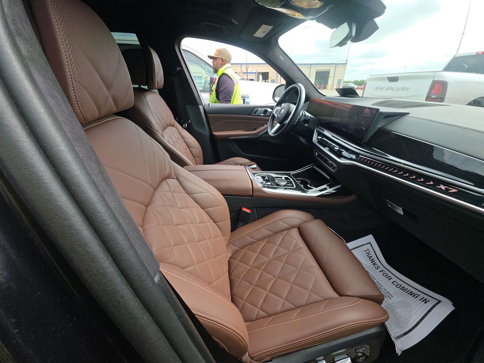 2025 BMW X7 xDrive40i AWD