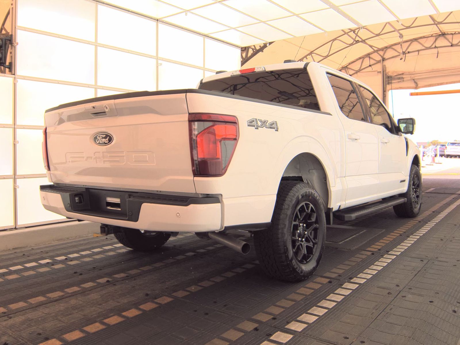 2024 Ford F-150 Hybrid XLT AWD