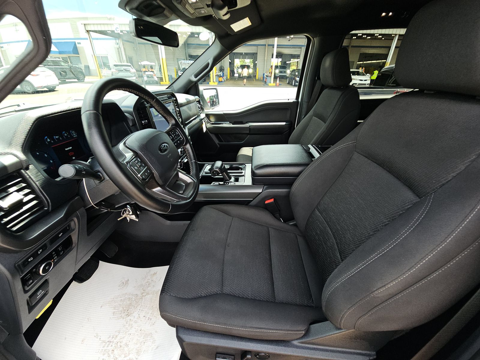 2024 Ford F-150 Hybrid XLT AWD