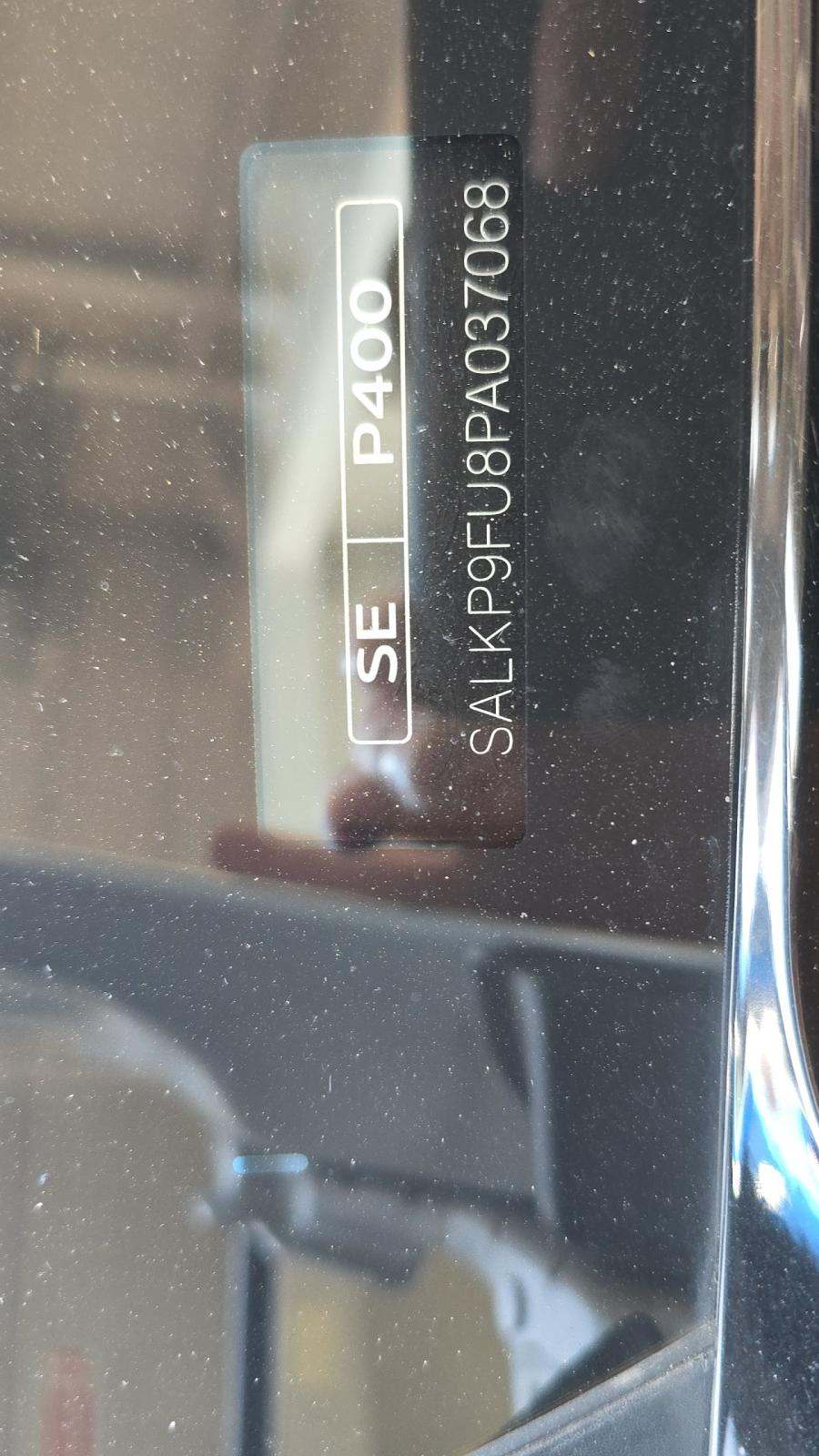 2023 Land Rover Range Rover SE FWD