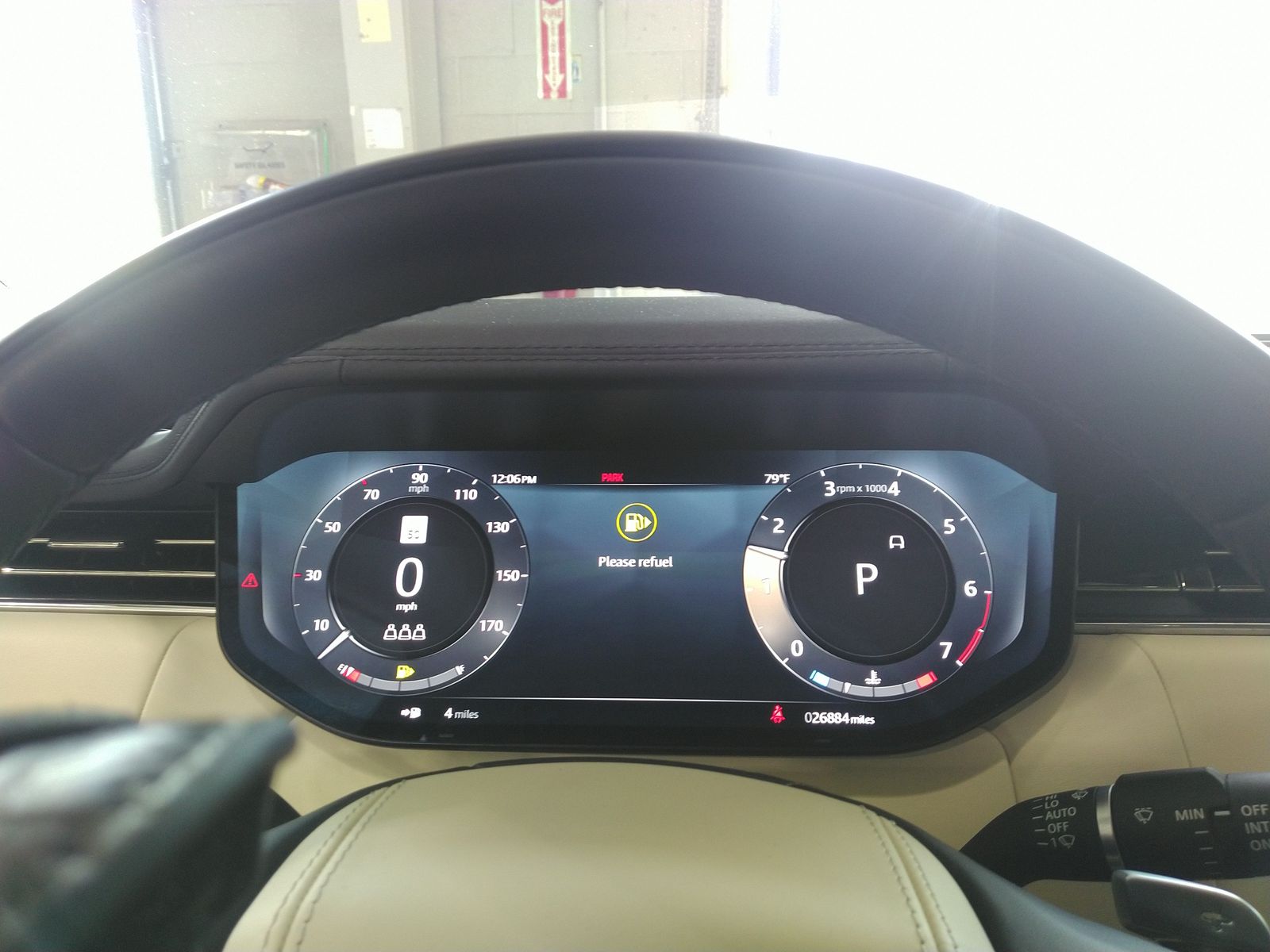 2023 Land Rover Range Rover SE FWD