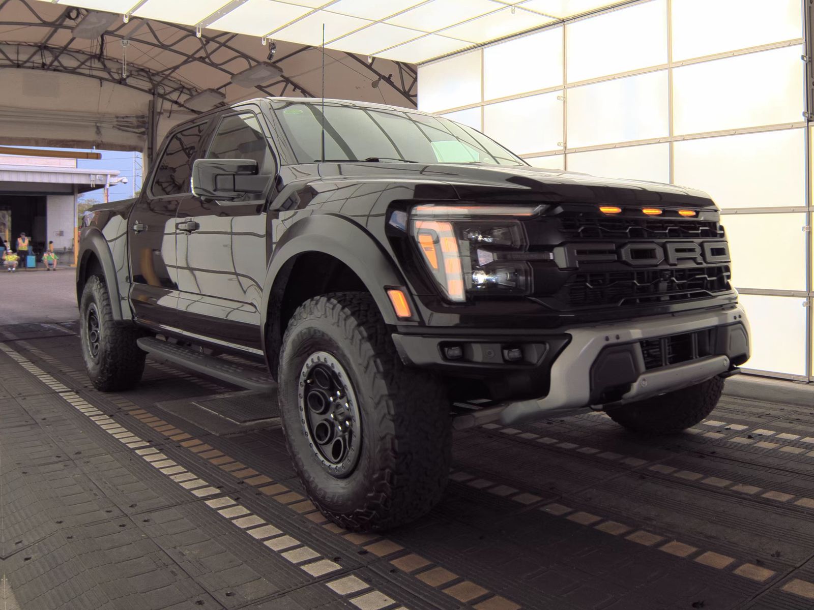 2025 Ford F-150 Raptor AWD