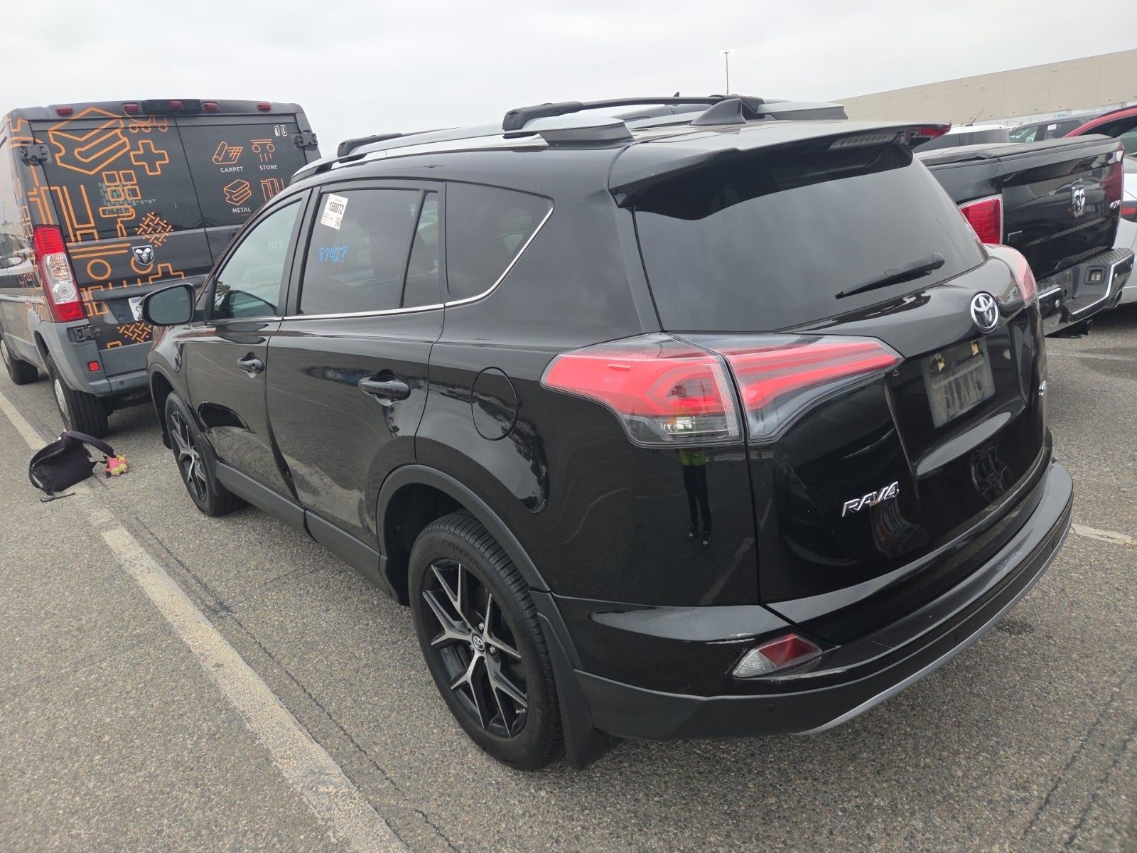 2018 Toyota RAV4 SE FWD