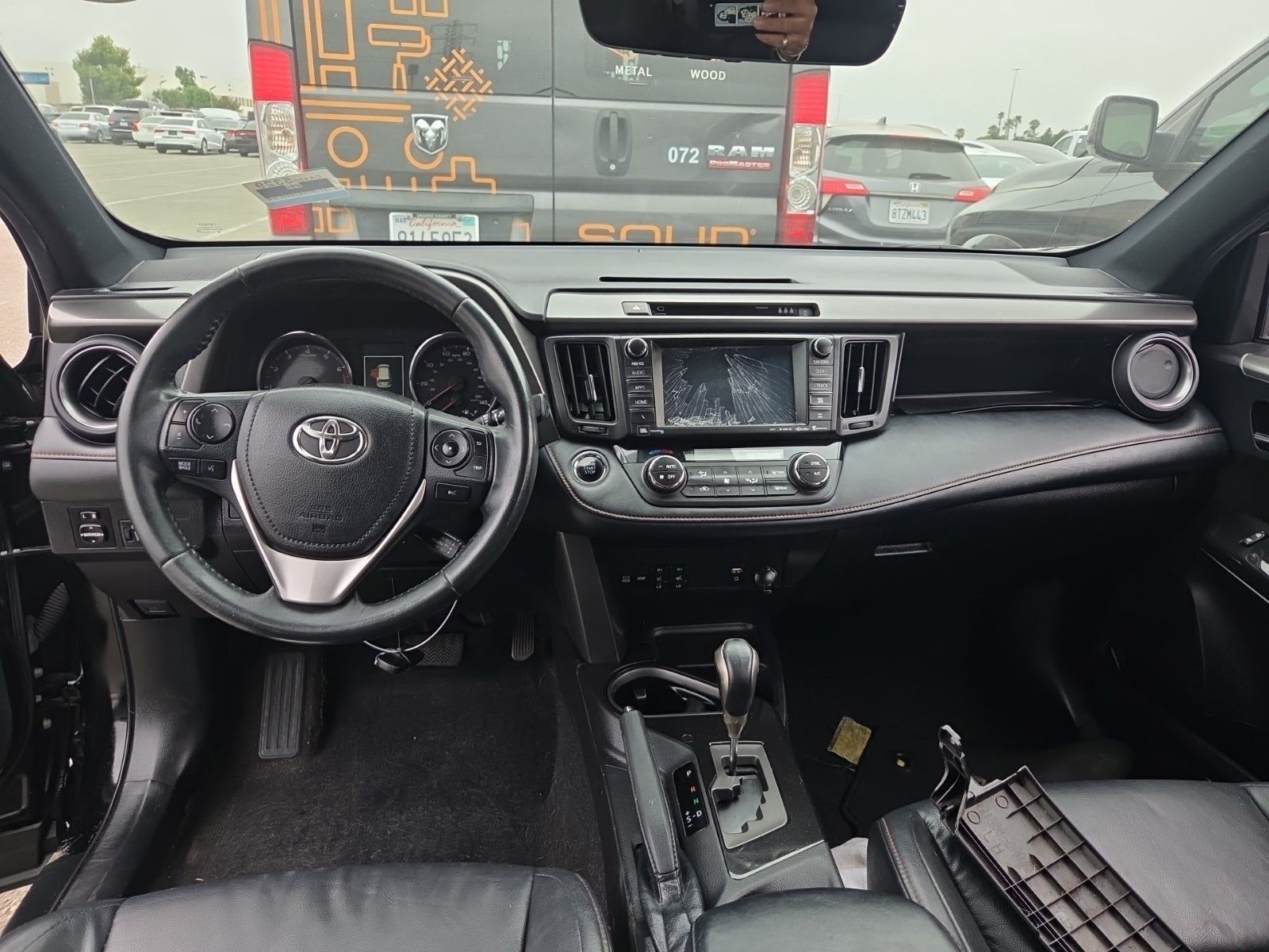 2018 Toyota RAV4 SE FWD