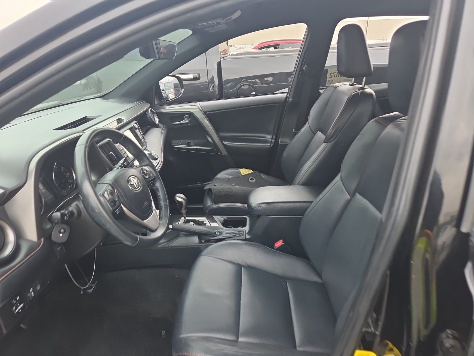 2018 Toyota RAV4 SE FWD
