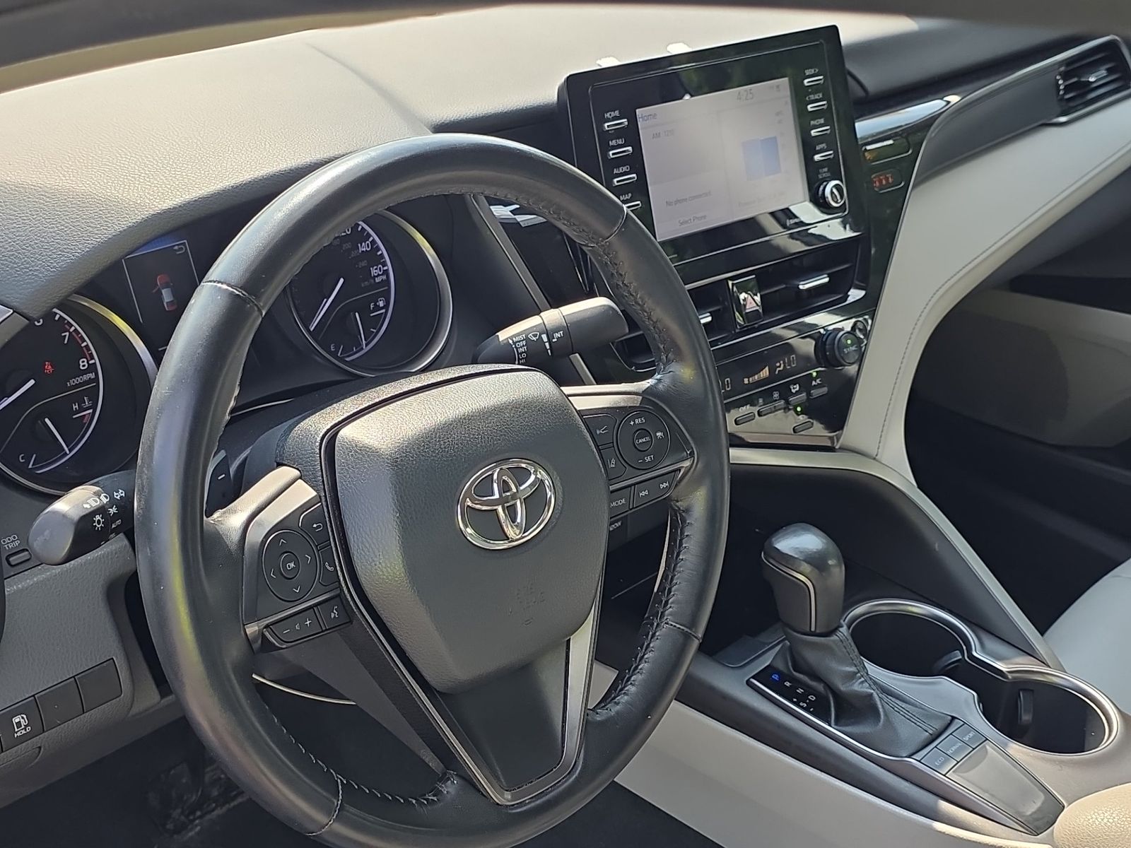 2022 Toyota Camry SE FWD