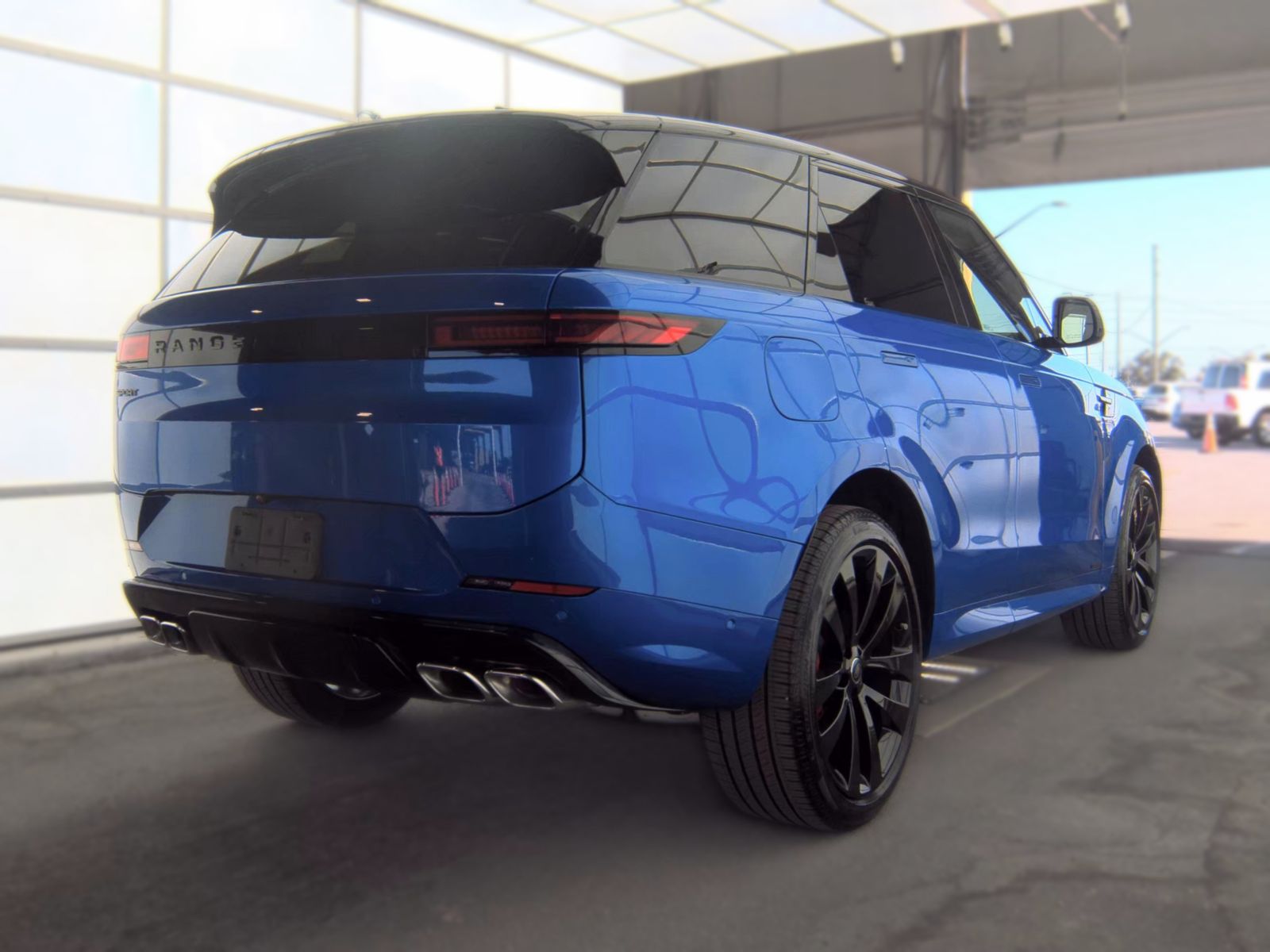 2025 Land Rover Range Rover Sport Autobiography AWD