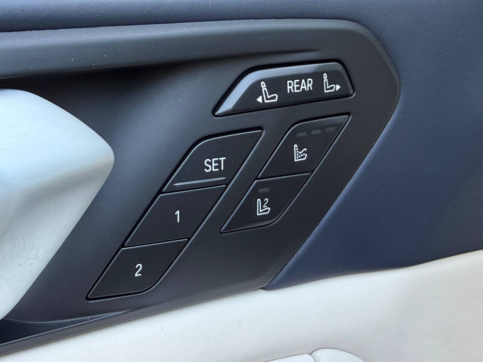 2019 BMW X7 xDrive40i AWD