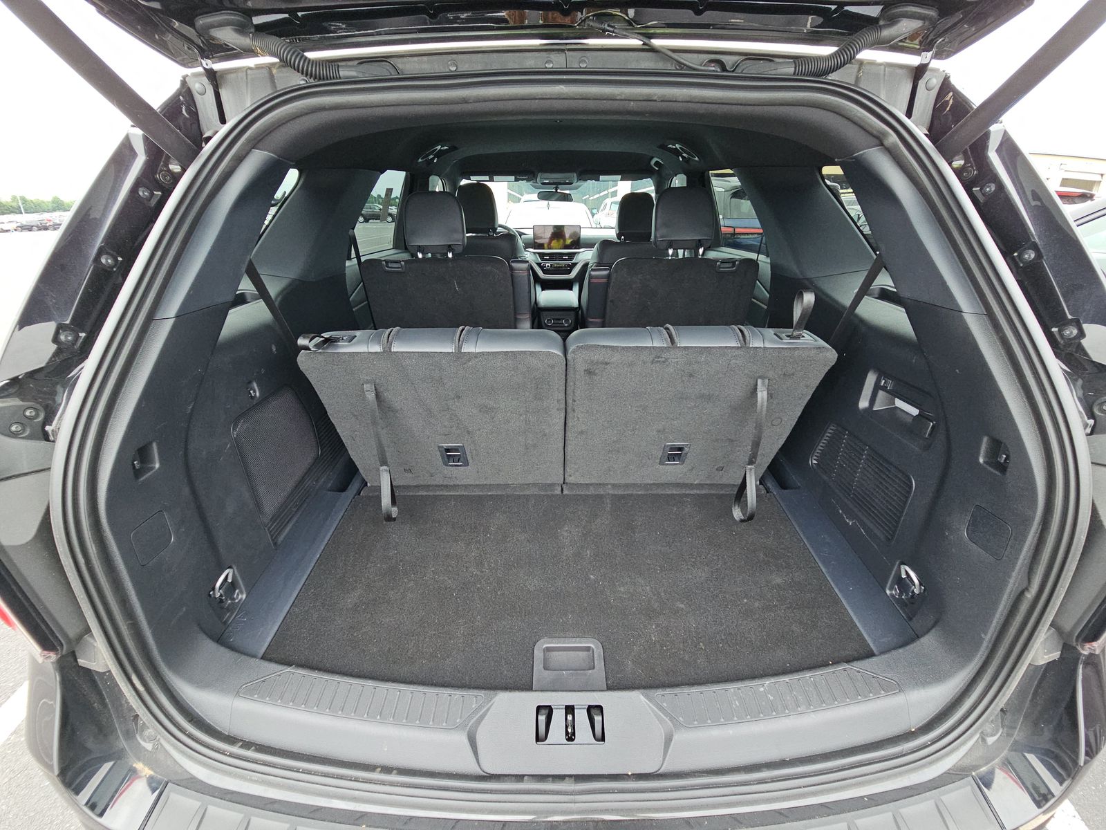 2026 Ford Explorer ST-Line AWD