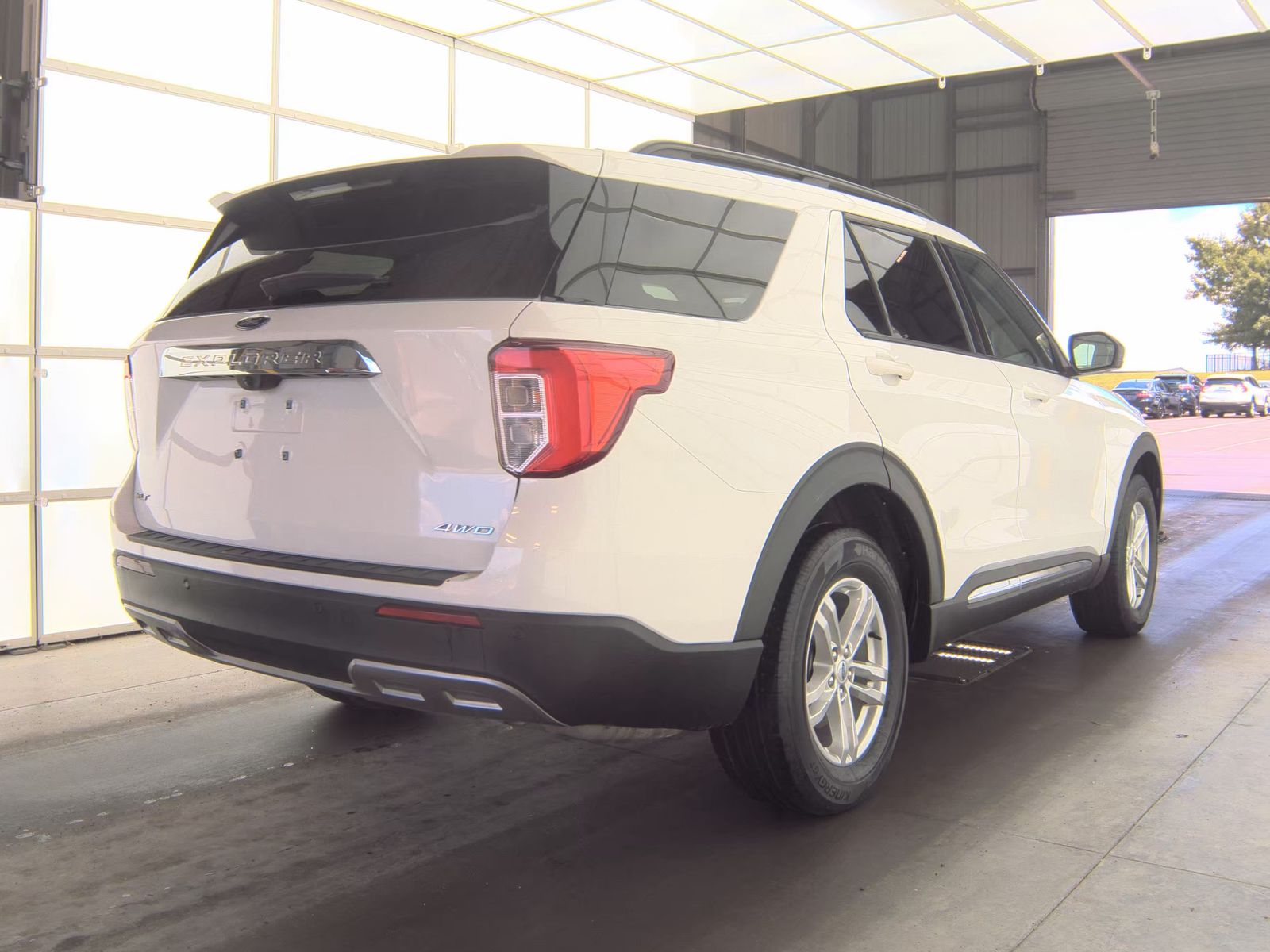 2023 Ford Explorer XLT AWD