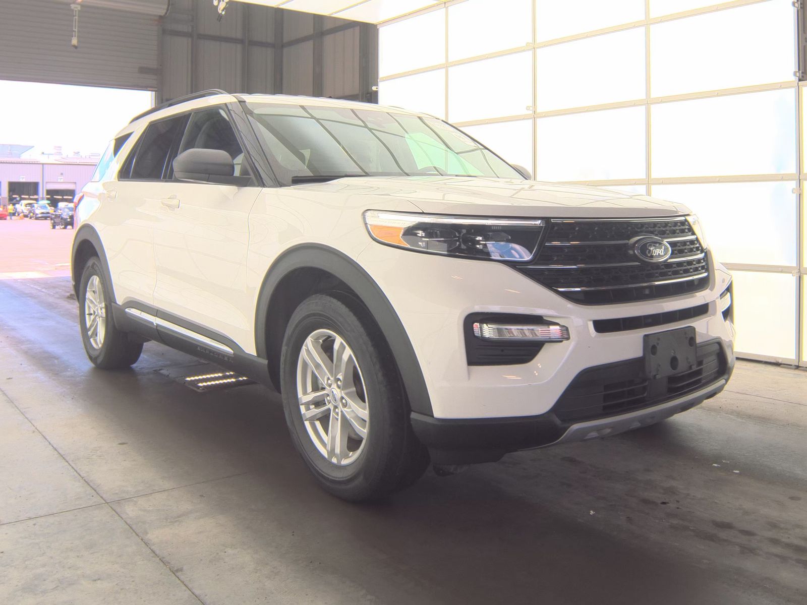 2023 Ford Explorer XLT AWD