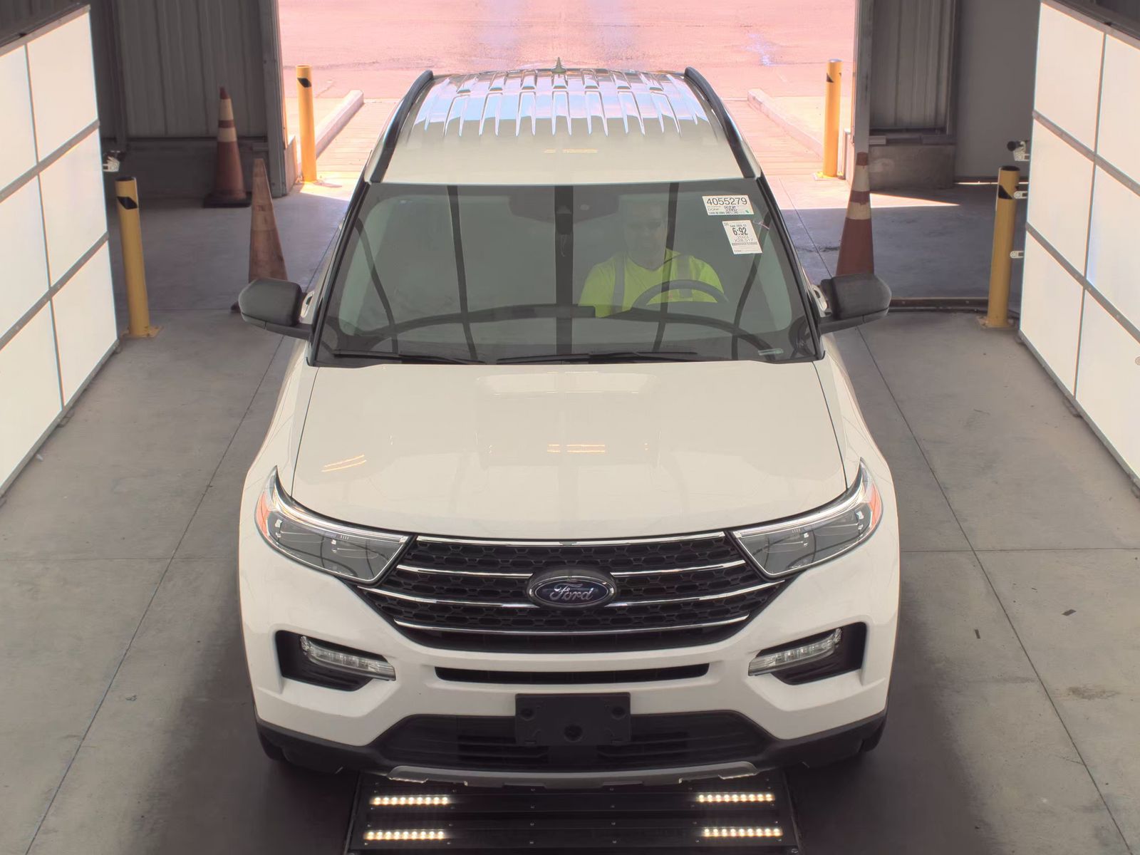 2023 Ford Explorer XLT AWD