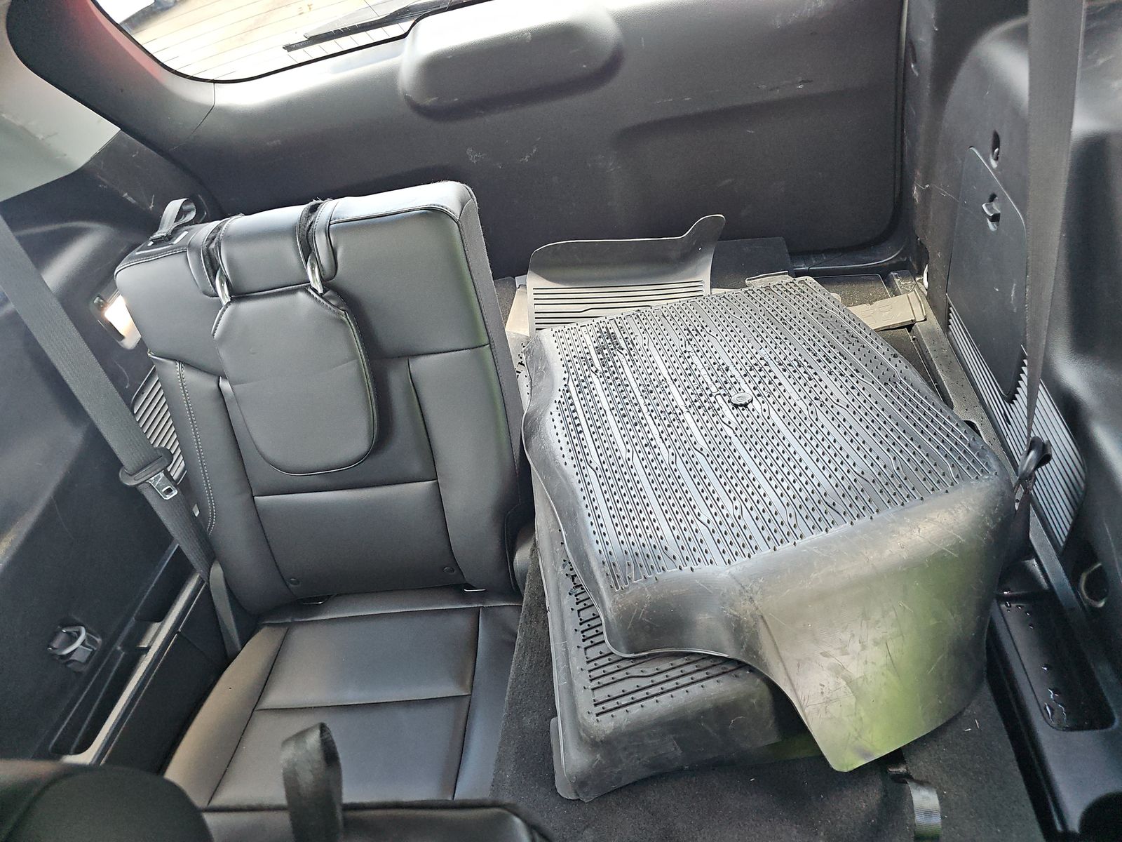 2023 Ford Explorer XLT AWD