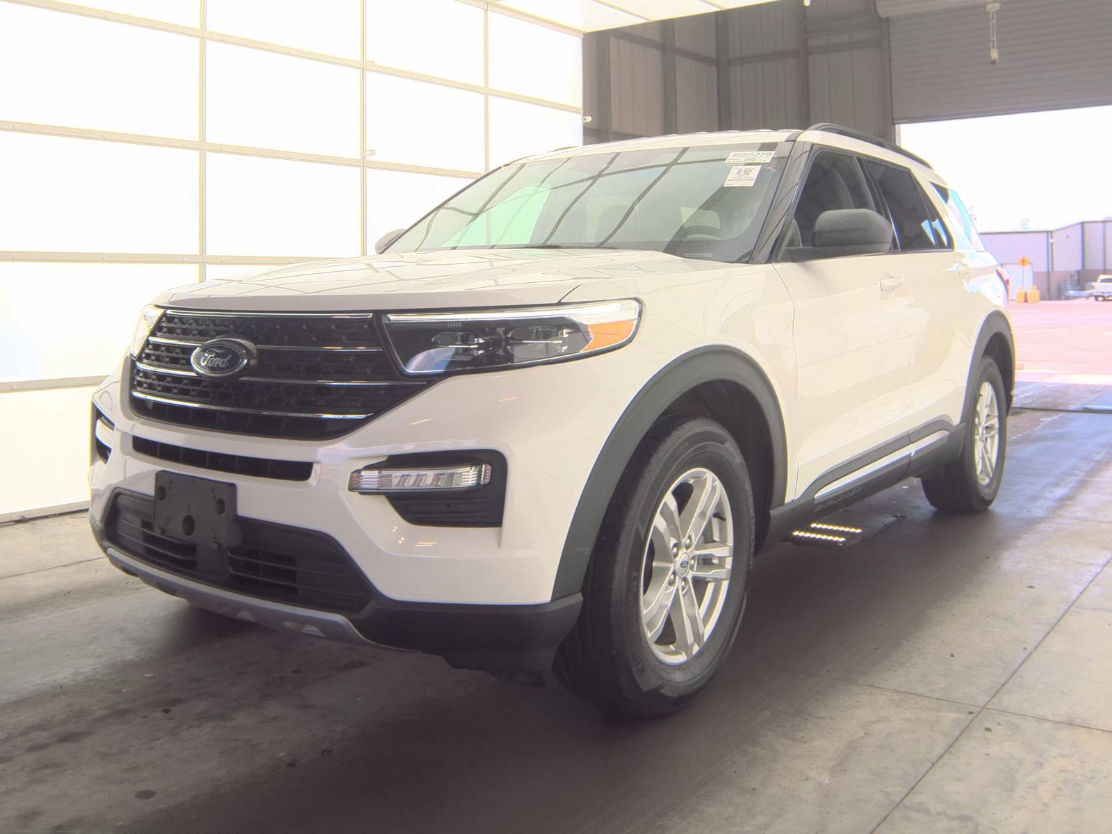 2023 Ford Explorer XLT AWD