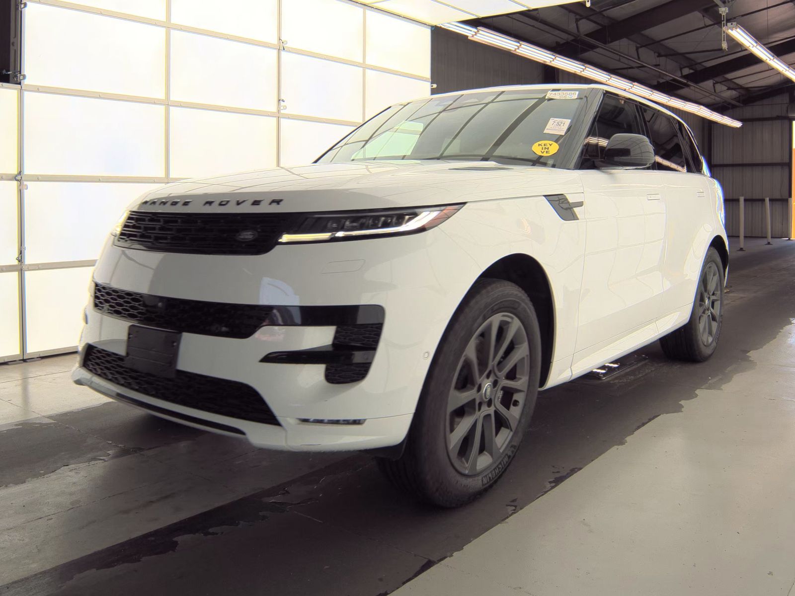 2024 Land Rover Range Rover Sport Dynamic SE AWD