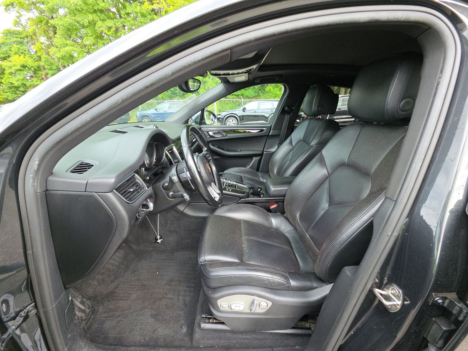 2017 Porsche Macan S AWD