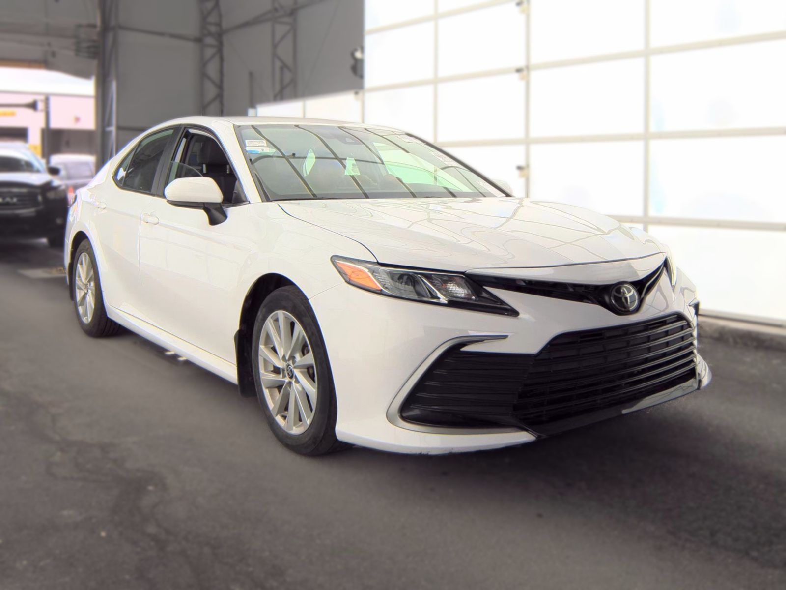 2023 Toyota Camry LE FWD