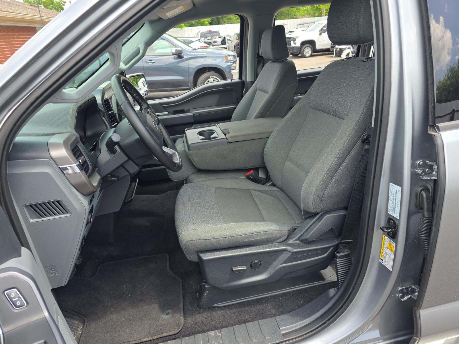 2025 Ford F-150 XLT AWD
