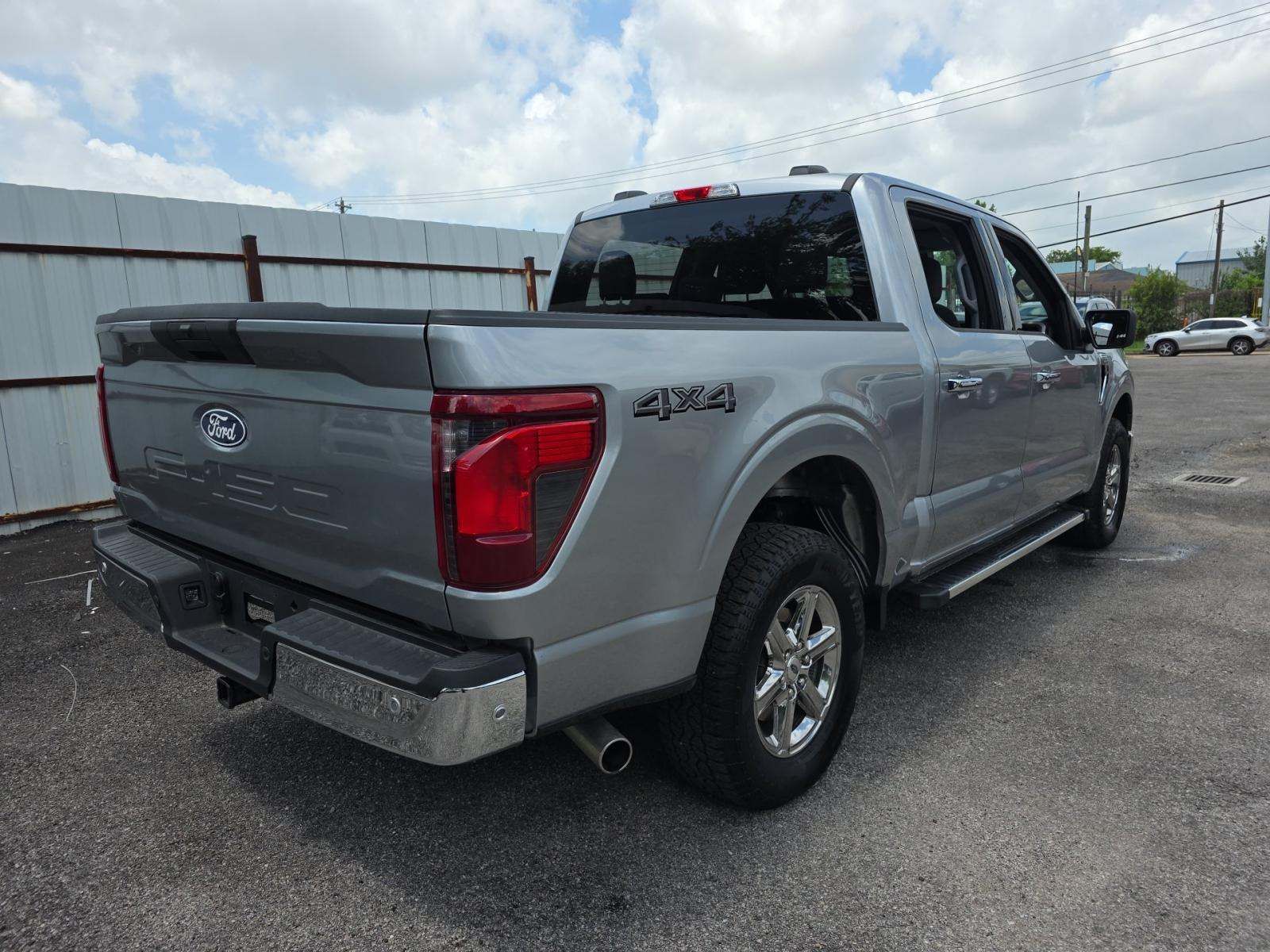 2025 Ford F-150 XLT AWD