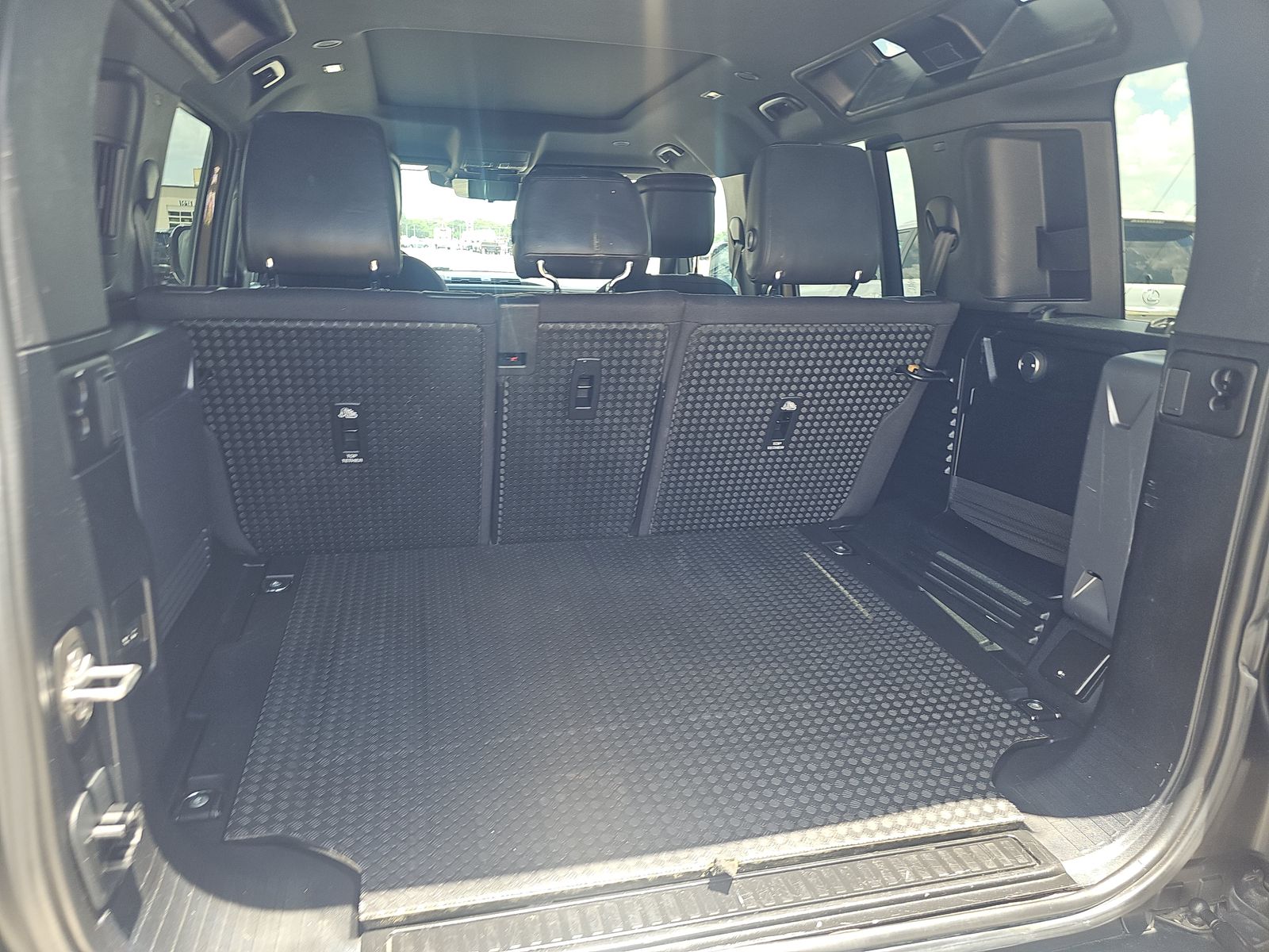 2021 Land Rover Defender 110 X FWD