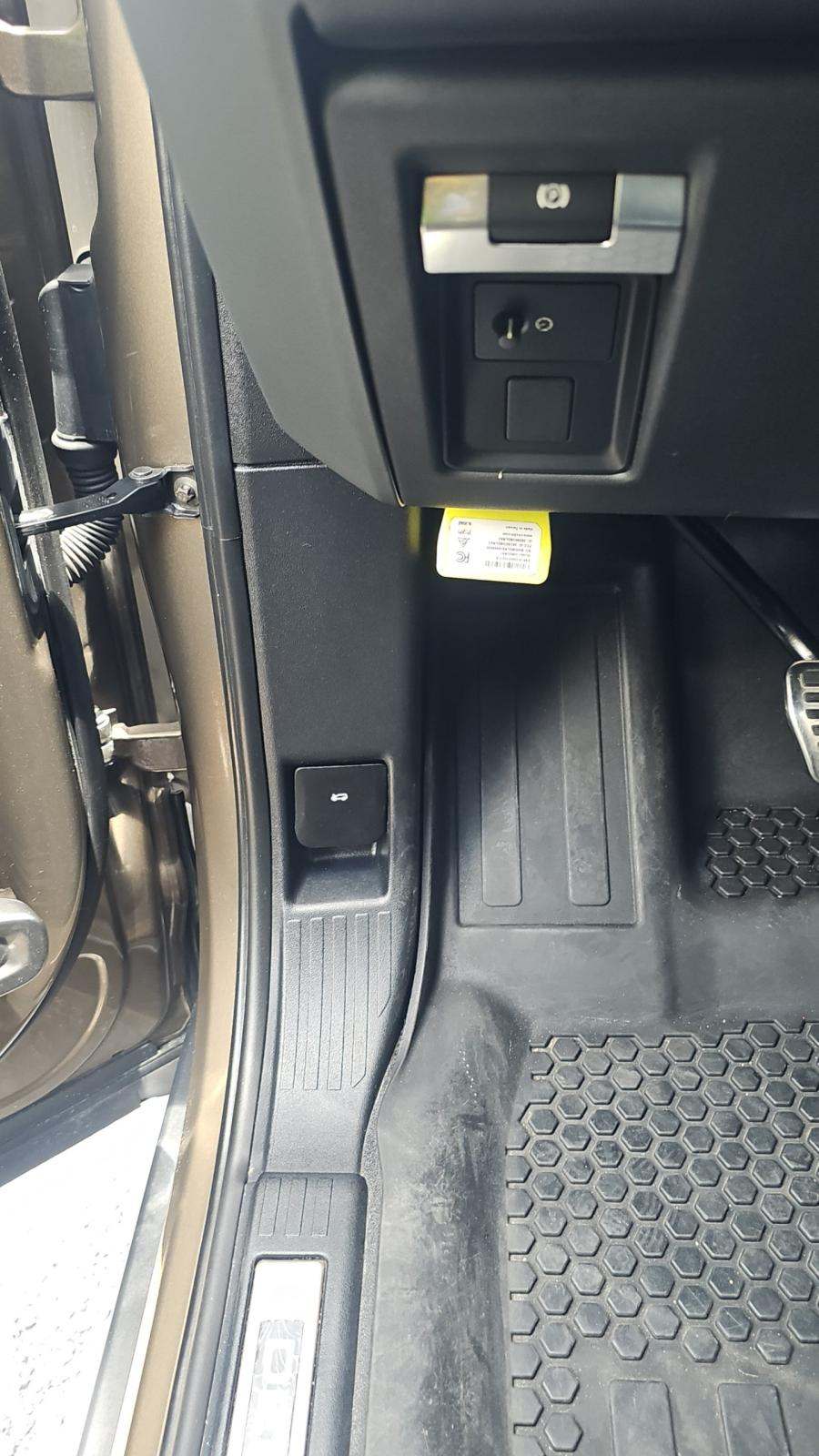 2021 Land Rover Defender 110 X FWD