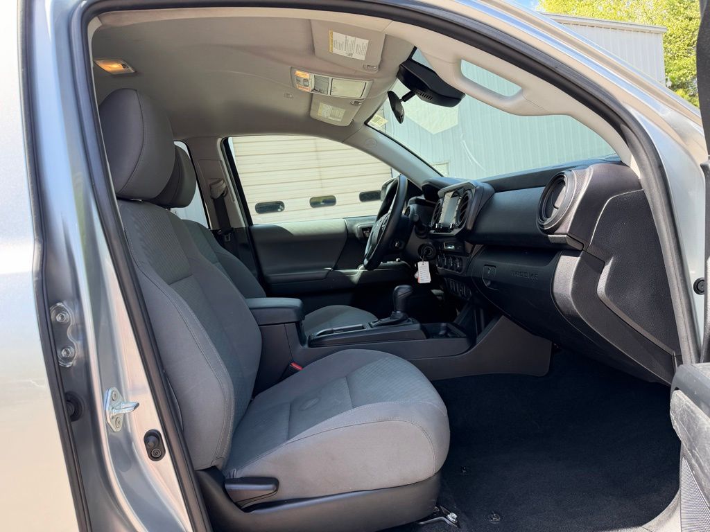 2023 Toyota Tacoma SR AWD