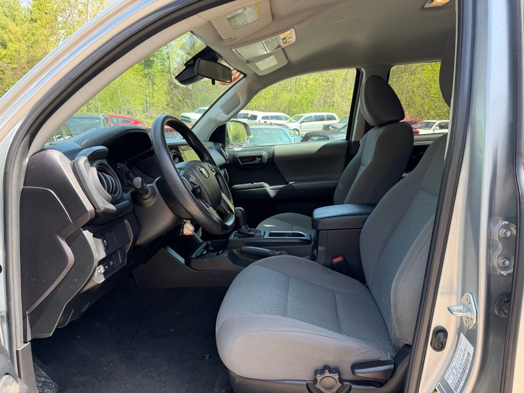 2023 Toyota Tacoma SR AWD